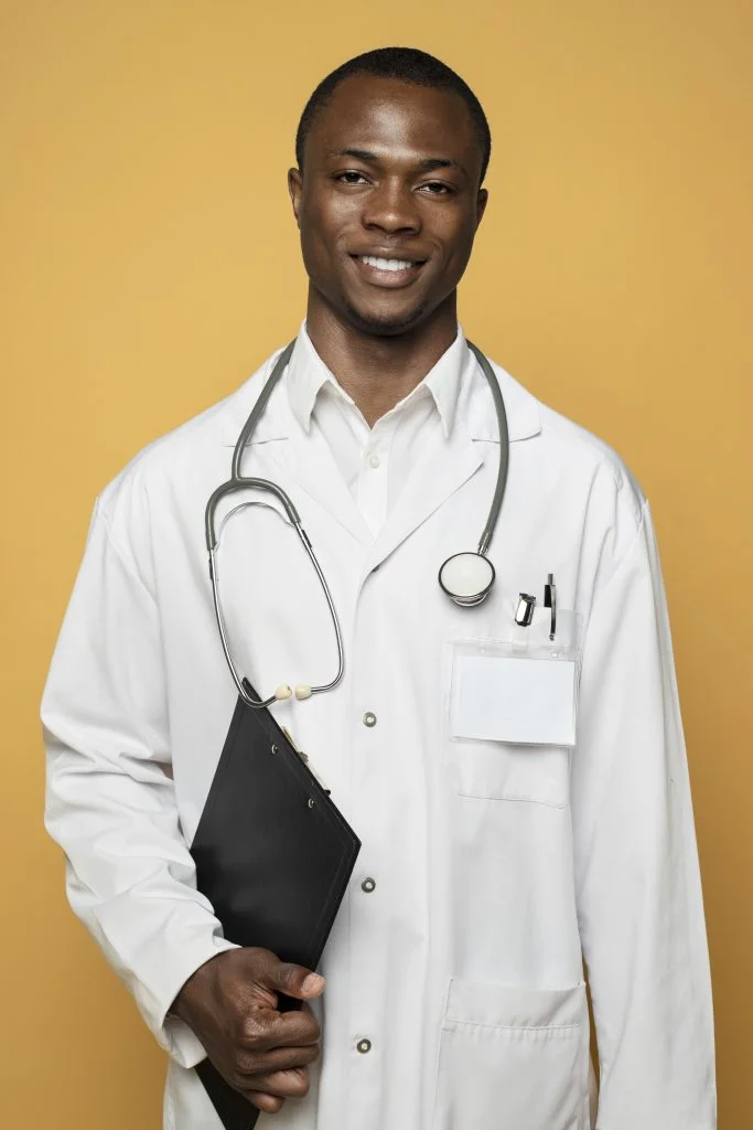 Dr. Fotso